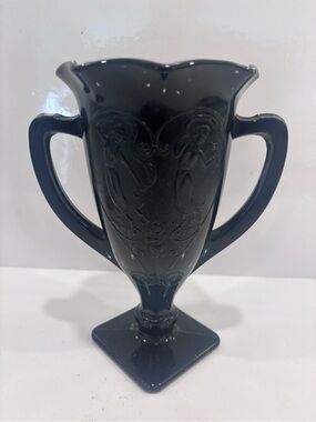 Vintage black amethyst glass trophy vase art Nouveau maiden motif two handles